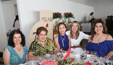  Rosa Emma Zúñiga, Edith Lambert, Asunción Rosillo, Gaby Berrón y Cristina Galán.
