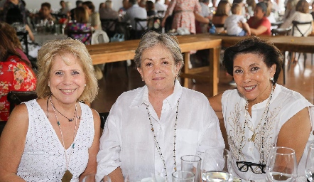  Pilar Romero, Tesa Vertiz y Martha Portillo.