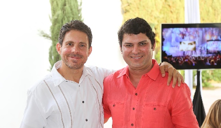  Ricardo y Javier Allende.