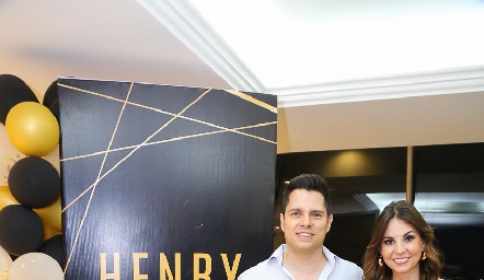  Enrique Garza y Montse Gallegos.