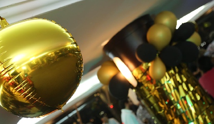  40 Henry’s Party.