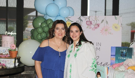  Bárbara Mejía y Cristina Galán.