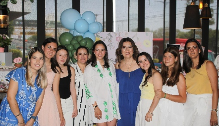 Familia Galán, Cristina, Dani, Valeria, Pita, Bárbara, Kinkis, Sofía, Alexia y Daniela.