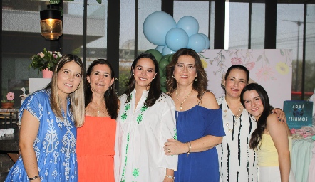  Cristina Kasis, Marcela Valle, Bárbara Mejía, Kinkis Galán, Pita Retes y Sofía Galán.