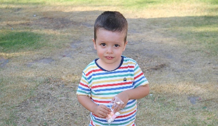  Andrés.