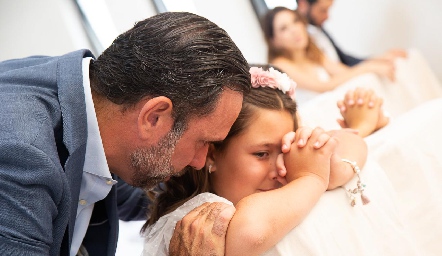  PRIMERA COMUNIÓN DE EMILIA Y JUAN CARLOS FERES.
