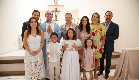  PRIMERA COMUNIÓN DE EMILIA Y JUAN CARLOS FERES.