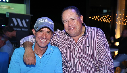  Gildo Gutiérrez y Adolfo Arriaga.
