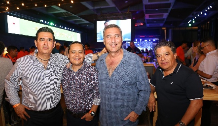  Memo Acosta, Mario Ruiz, Felipe Robledo y Luis Fonseca.