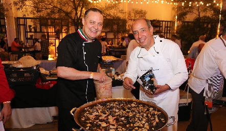  José Manuel Guerra y Moris Chevaile.