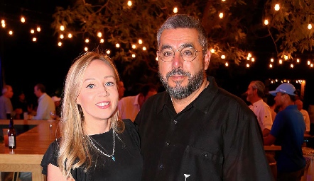  Katia Clisterova y Aniceto González.