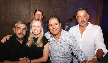  Aniceto González, Catia Clisterova, Héctor Rueda y Arnold Rojas.