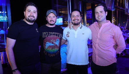  César Torres, Pablo Pérez, Juan José Ortiz y Víctor Ortiz.