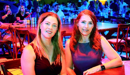  Silvia Garza y Carla Jiménez.