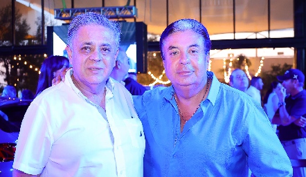  Rafael Alcalde y Gerardo .