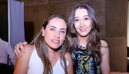  Nardina Chevaile y Pily Acosta.
