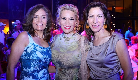  Paty González, Yoli Romero y Roxana Fernández.