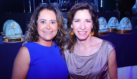  Paty Lara y Roxana Fernández.