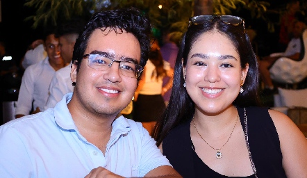  Alejandro Payán y Sara Payán.