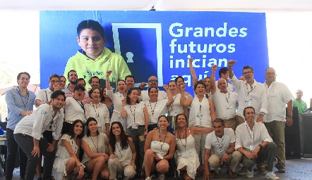  Patronato del Club de Niños y Niñas.