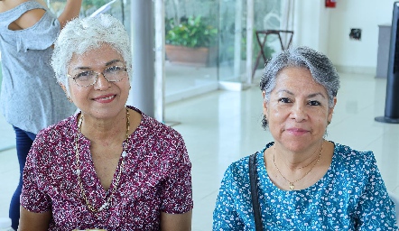  Guadalupe Castillo y Dora Alicia.
