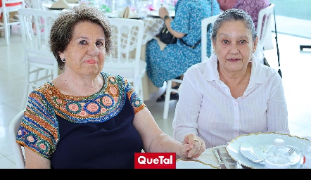  Maga Guerra y Emilia Ramírez.