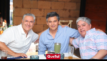  Juan Manuel Piñero, Manuel Zacarías y Gerardo Córdova.