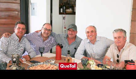  Carlos Malo, Eduardo Nieto, Che Hernández, Alejandro Navarro y Jorge Gómez.