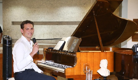  Mario González Vargas.
