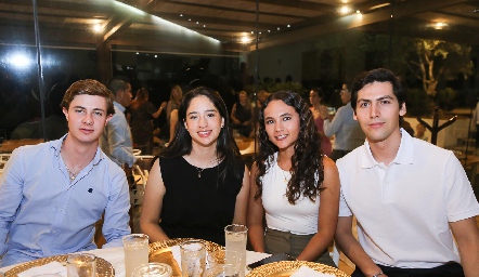  Rafa González, María Enríquez, Montse García y Jorge Loredo.