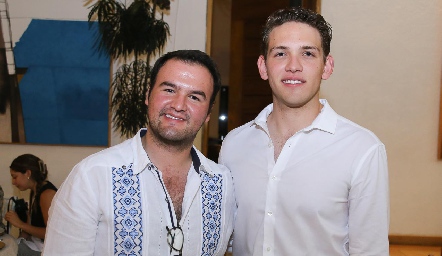  Vicente y Mario González.