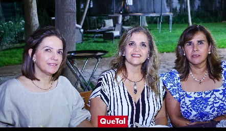  Claudia Quintero, Sabrina Gaviño y Graciela Torres.