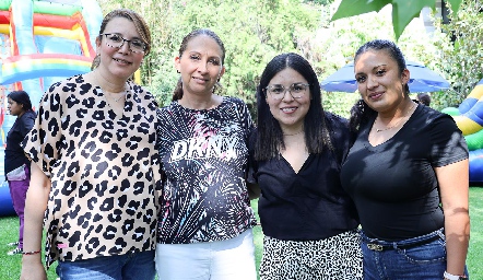  Maliel Pérez, Karina, Viri y  Karen.