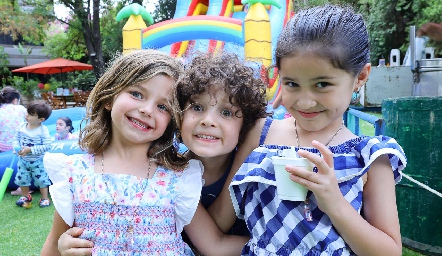  Carlota, Matías y Sofía.