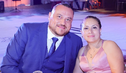  Daniel y Carla Irene Delgadillo.