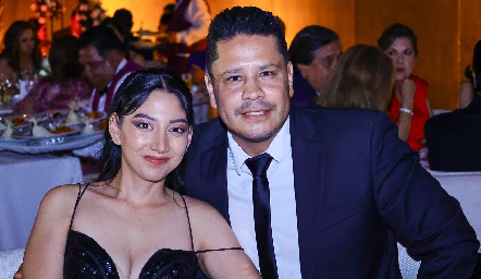  Daniela y Alejandro Martínez.