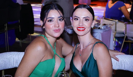  Paloma Siller y Luciana Silverio.