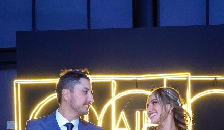 Juan Pablo Martín y Alondra Orantes ya son esposos.