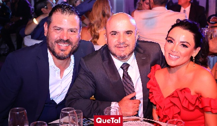  Rafa Valle, Sergio Zaragoza y Sukey.