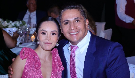  Karina Olvera y Jorge Moreno.