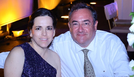  Paty Espinosa y Fidel Garza.