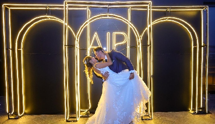  Juan Pablo Martin y Alondra Orantes ya son esposos.