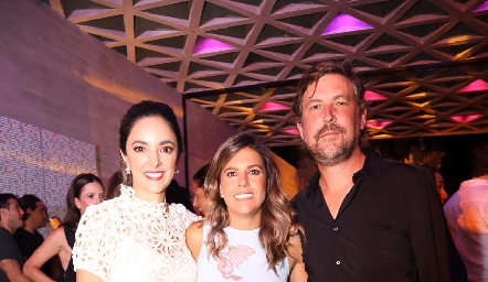  Ligia Arriaga, María José Barragán y Diego Rodríguez.