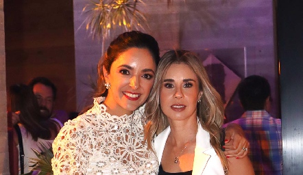  Ligia Arriaga y Patricia González.