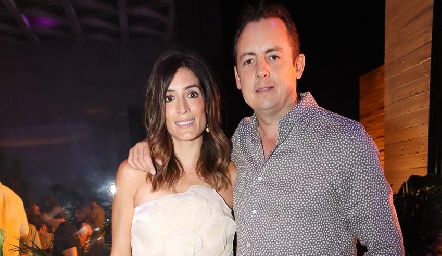  María Fernanda Torres y Carlos Artolózaga.