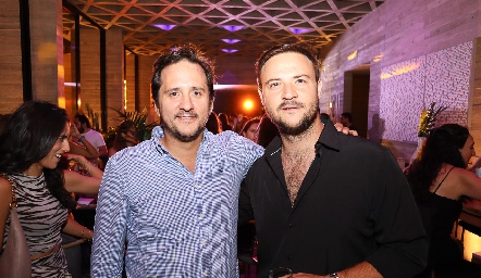  Arturo Enríquez y Marco César.