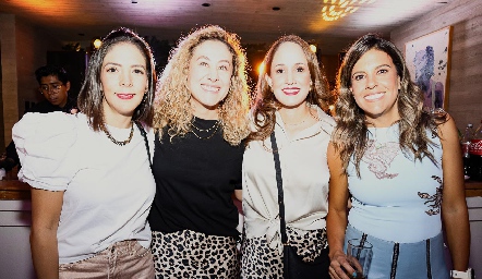  Ema, Cecilia, Gaby y María José.
