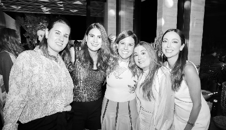  Isa López, Lu Castelo, María José Barragán, Silvana Zendejas y Fer Arriaga.