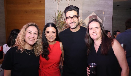  Cecilia, Carolina Arriaga, Fidel Gutiérrez y María José Arenas.
