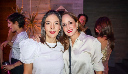  Emma y Gaby.
